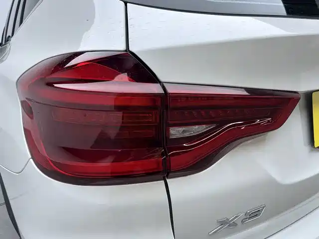 BMW X3 — миниатюра 17