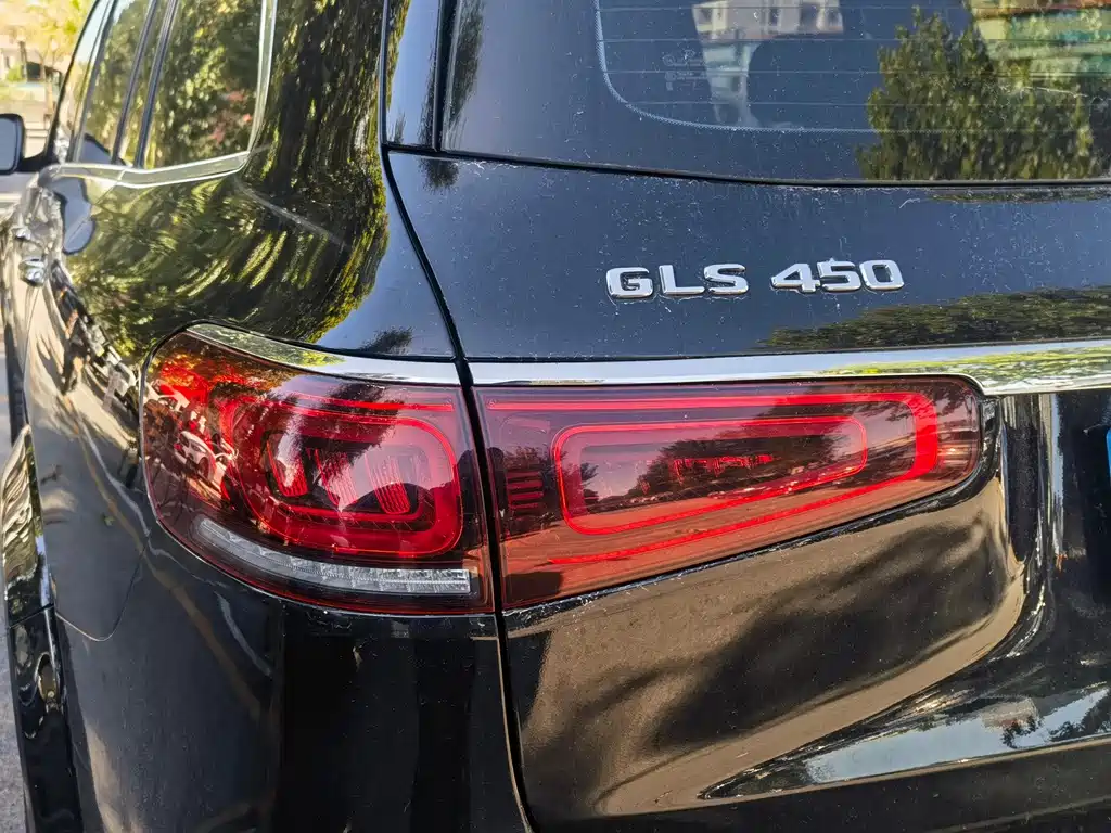 Mercedes-Benz GLS — миниатюра 17