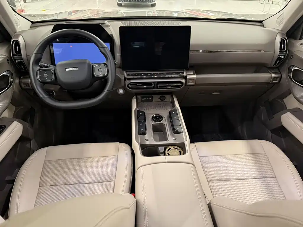 Haval Big Dog PLUS New Energy — миниатюра 11