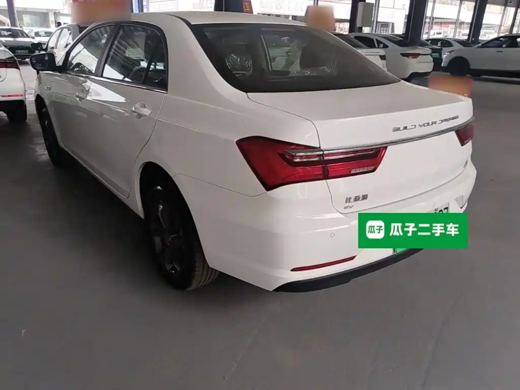BYD Qin NEV — миниатюра 5
