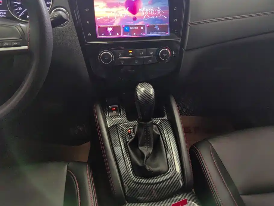 Nissan Qashqai — миниатюра 16