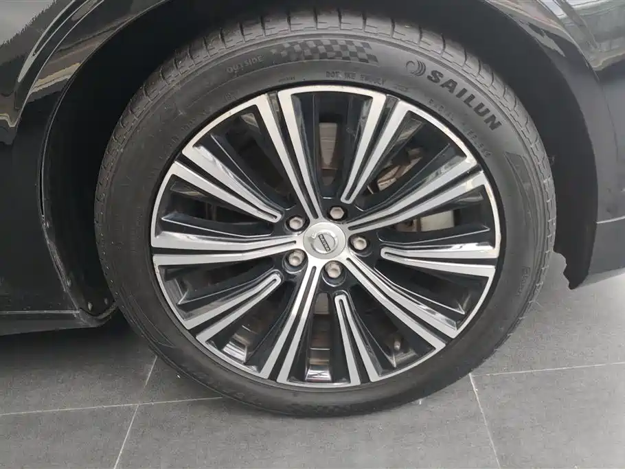 Volvo S90 2020 T8 E Luxury