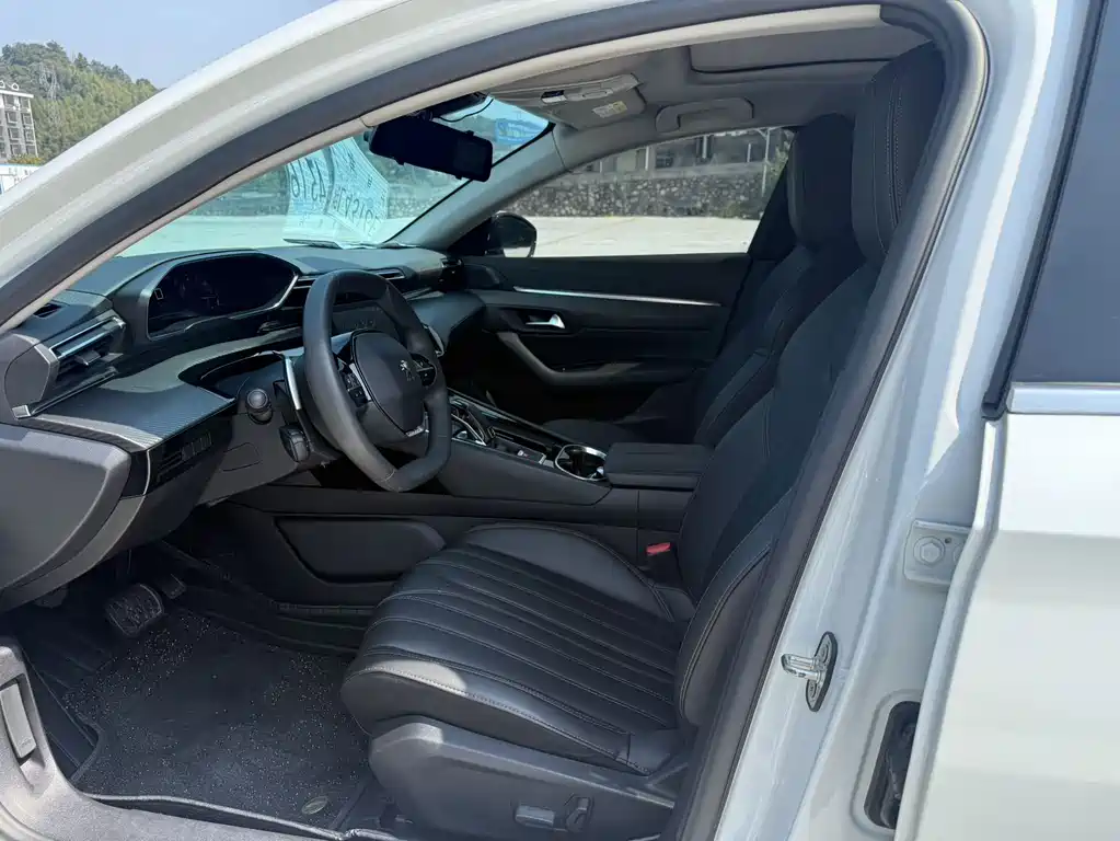 Peugeot 508 — миниатюра 5