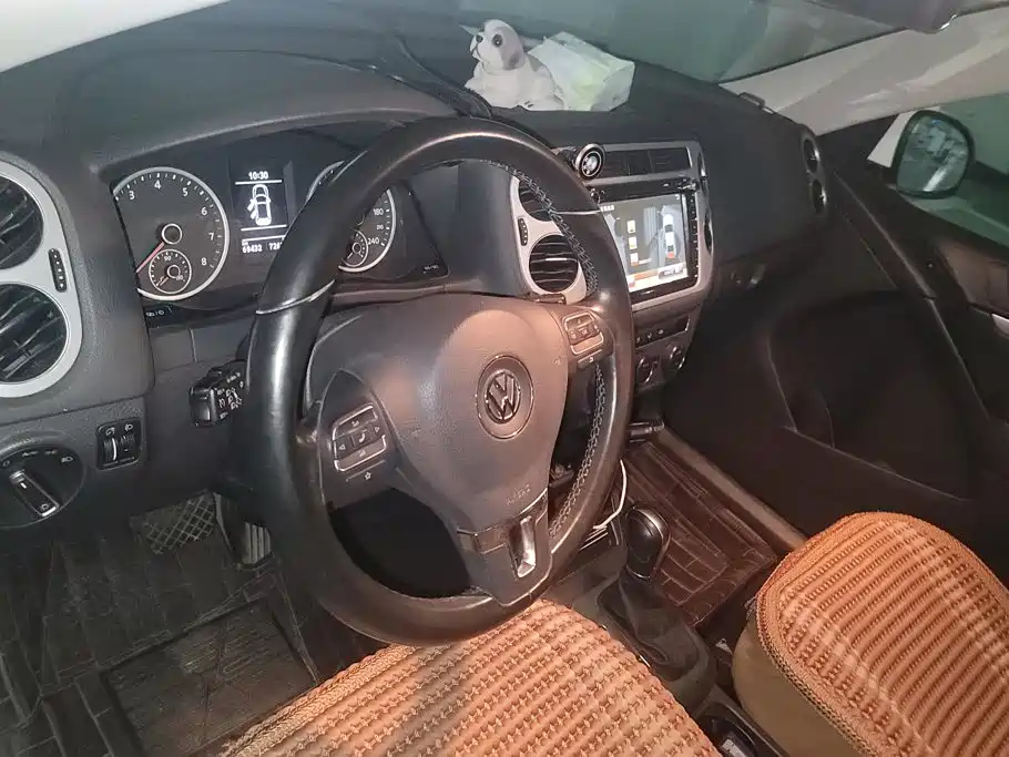 Volkswagen Tiguan — миниатюра 12
