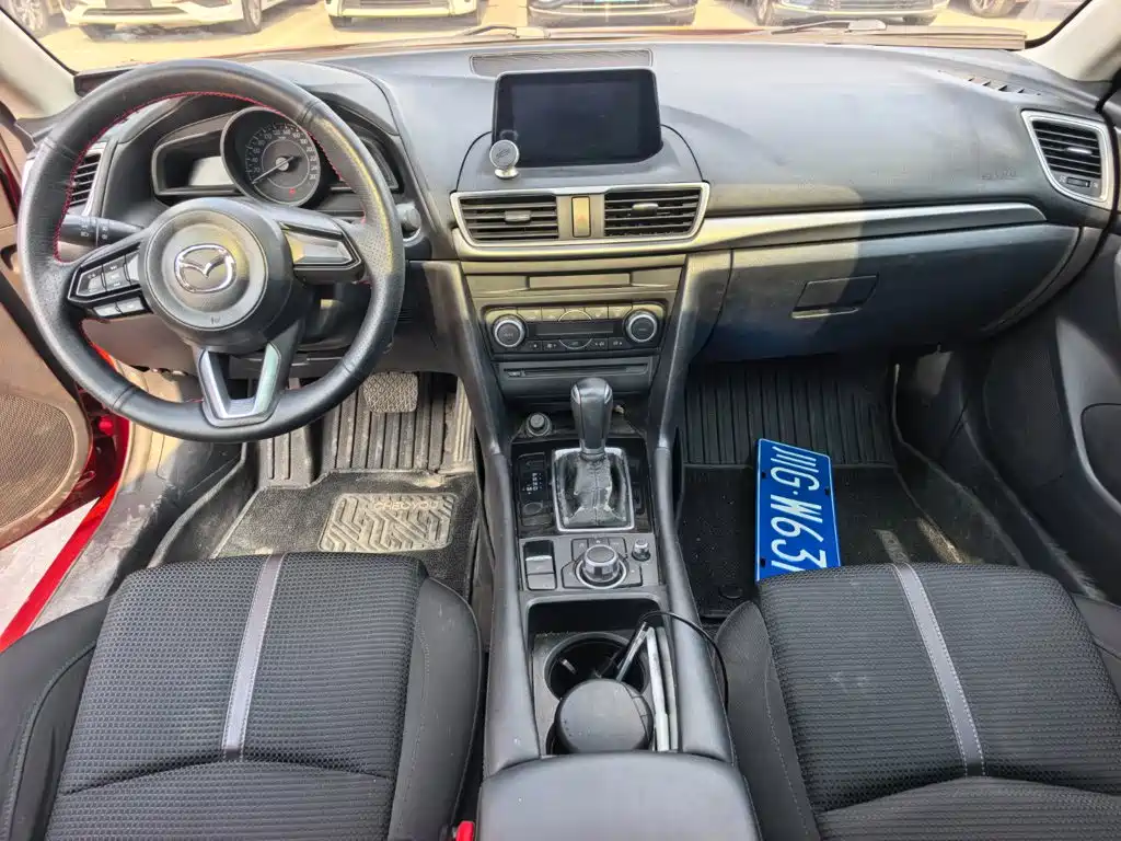 Mazda 3 Axela — миниатюра 9