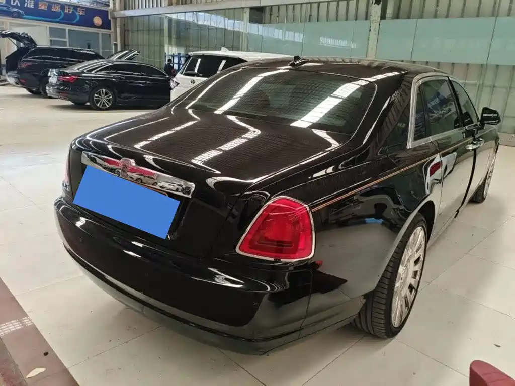 Rolls-Royce Ghost — миниатюра 8
