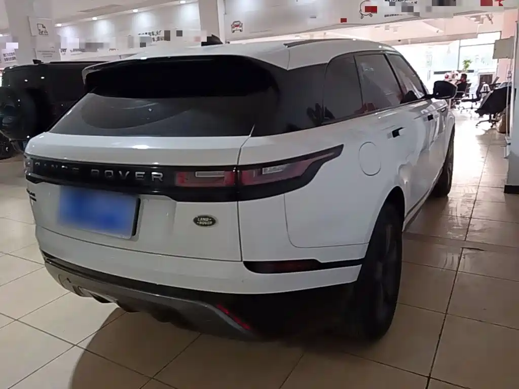 Land Rover Velar — миниатюра 7