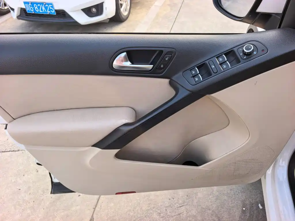 Volkswagen Tiguan — миниатюра 9