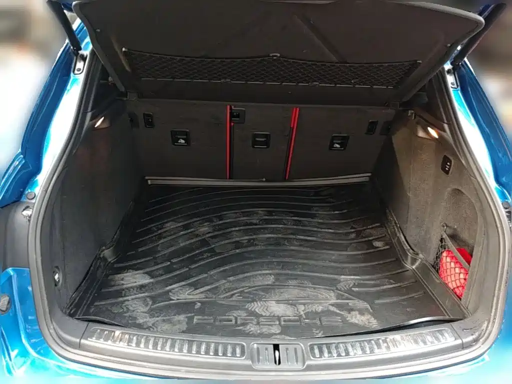 Porsche Macan — миниатюра 24