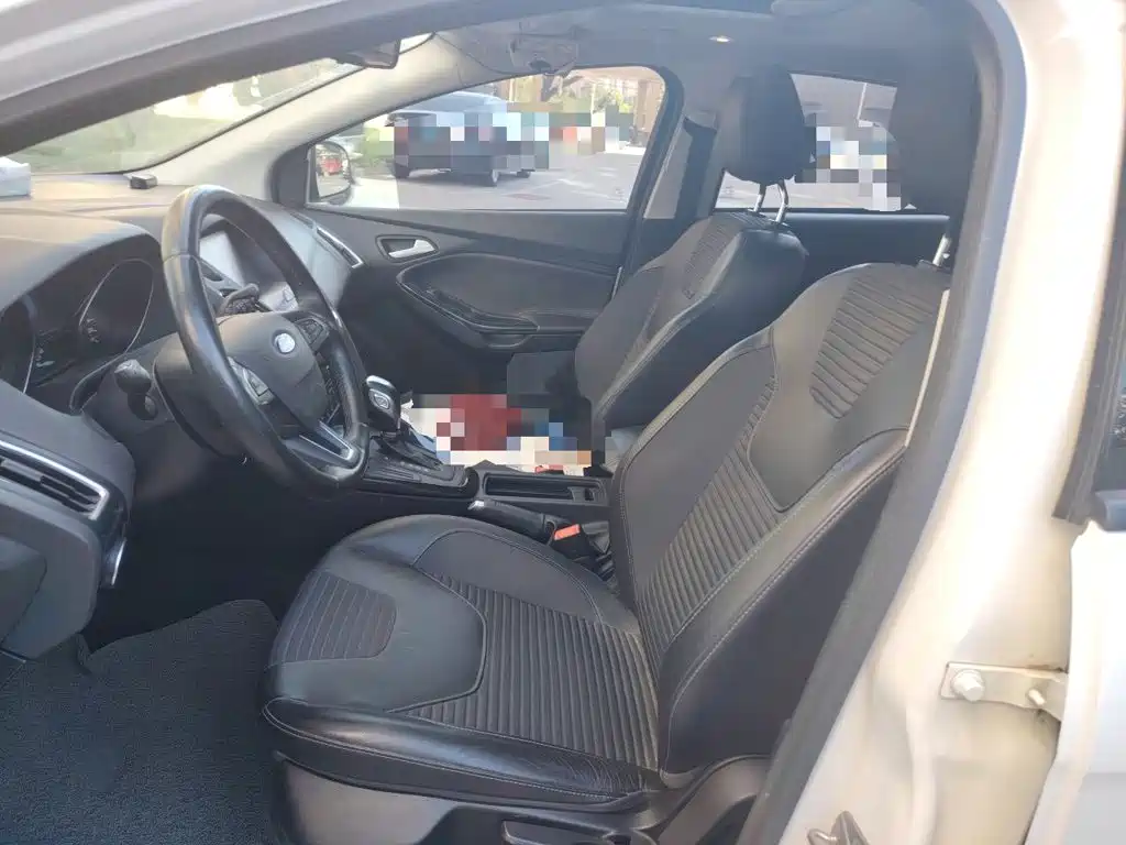 Ford Focus — миниатюра 16