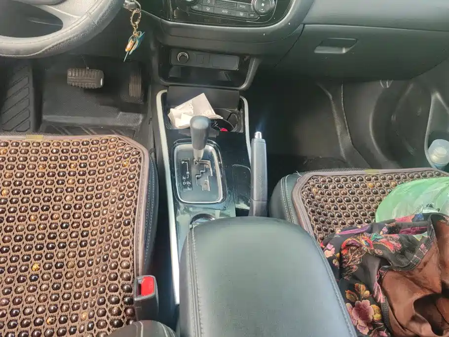 Mitsubishi Outlander — миниатюра 16