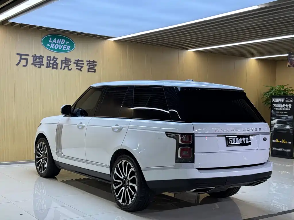 Land Rover Range Rover — миниатюра 18