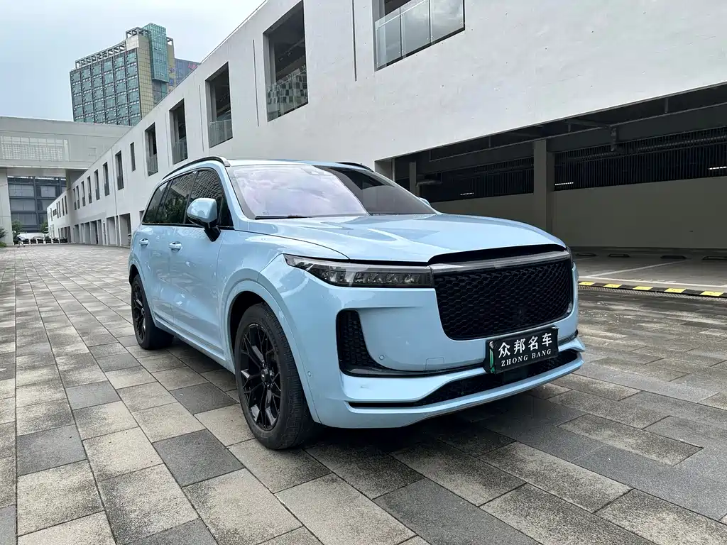 Li Auto ONE 2020 6 мест