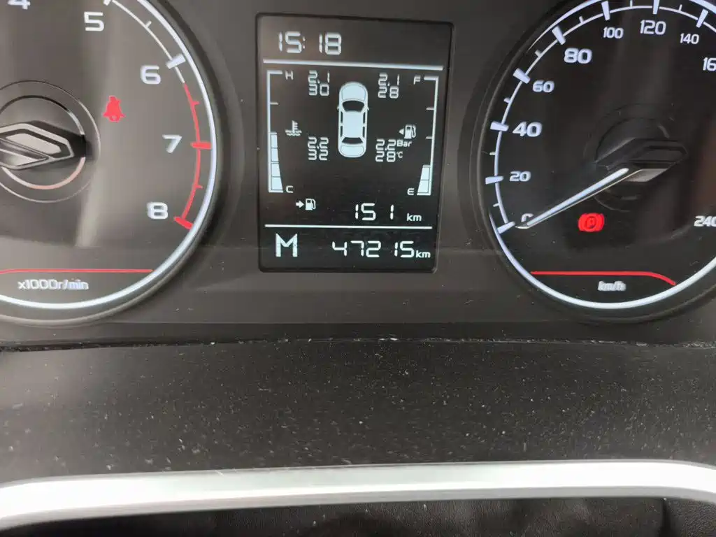 Geely Binyue — миниатюра 8