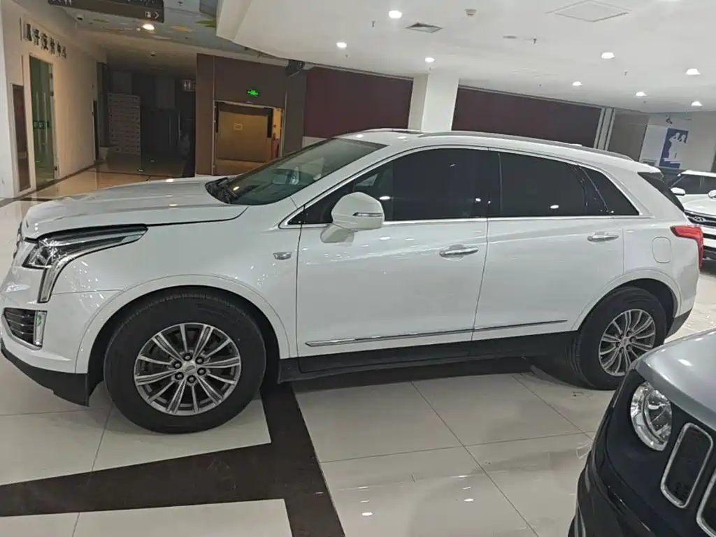Cadillac XT5 — миниатюра 4