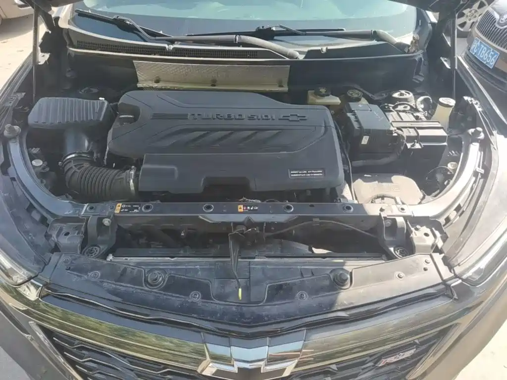 Chevrolet Equinox — миниатюра 16