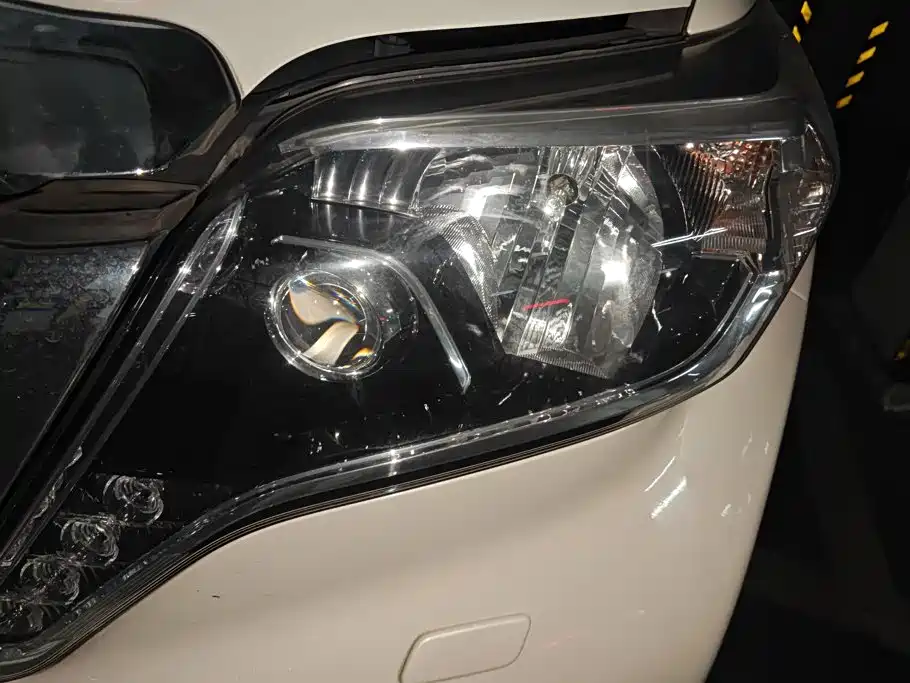 Toyota Prado — миниатюра 5