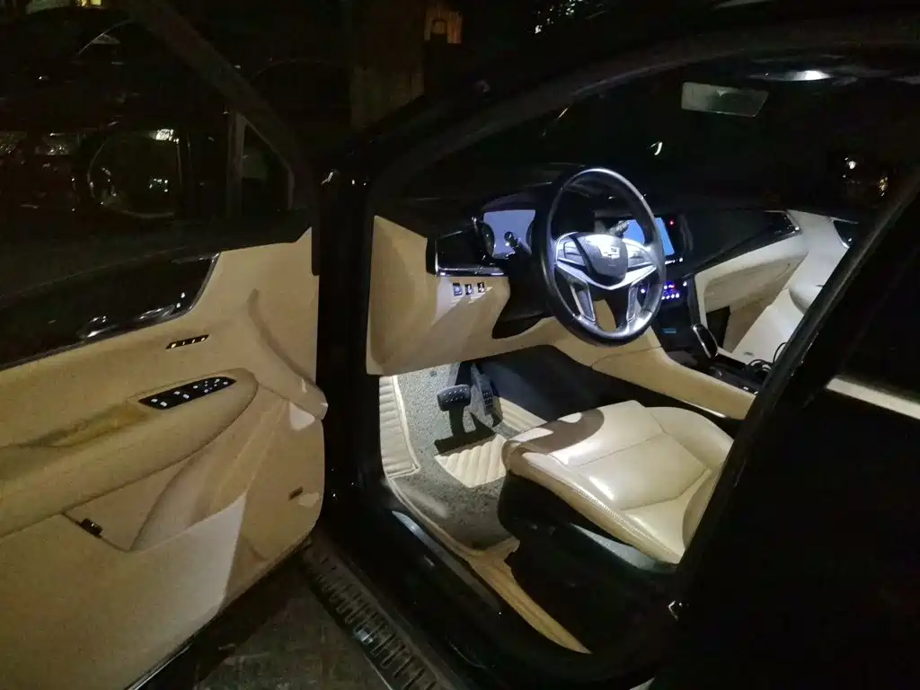 Cadillac XT5 — миниатюра 17