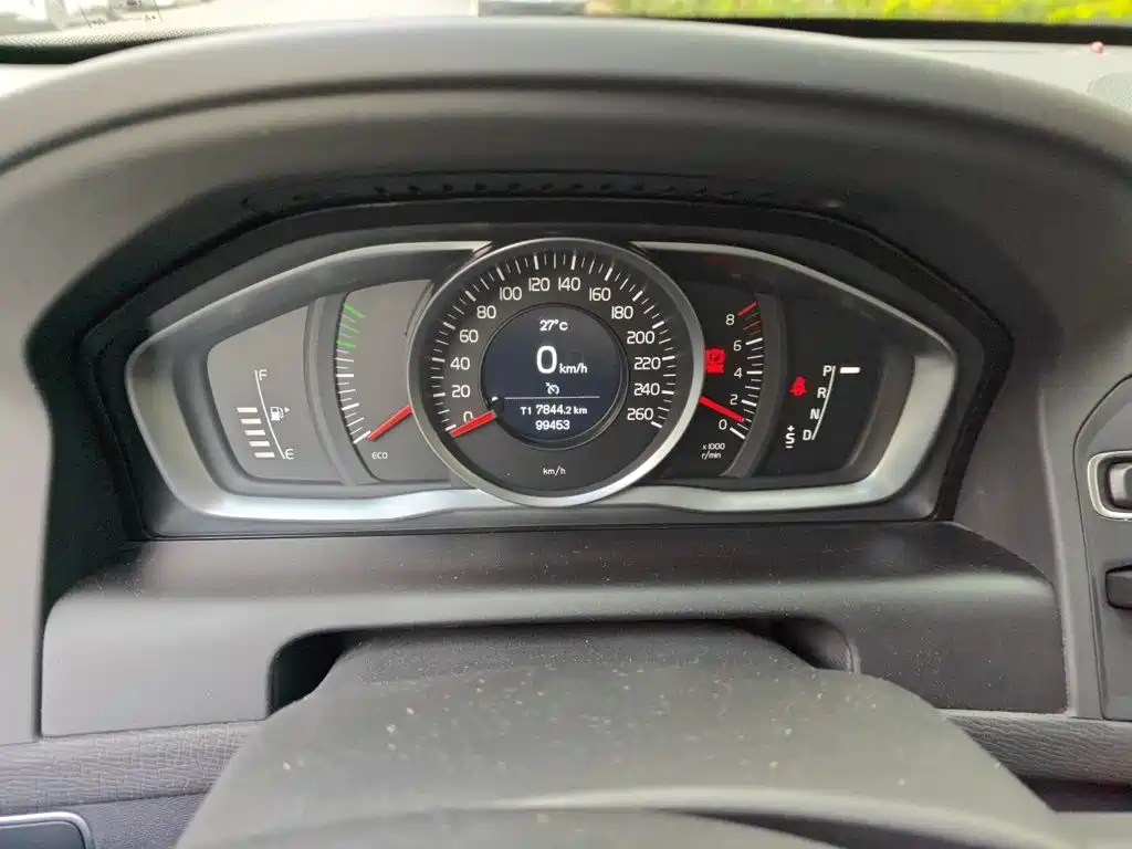 Volvo XC60 — миниатюра 12