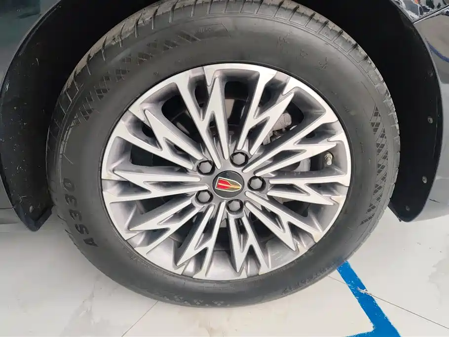 Hongqi H5 2023 1.5T DCT
