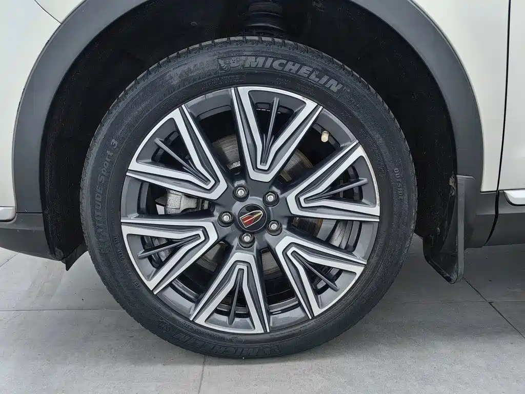 Hongqi Hongqi HS5 — миниатюра 17