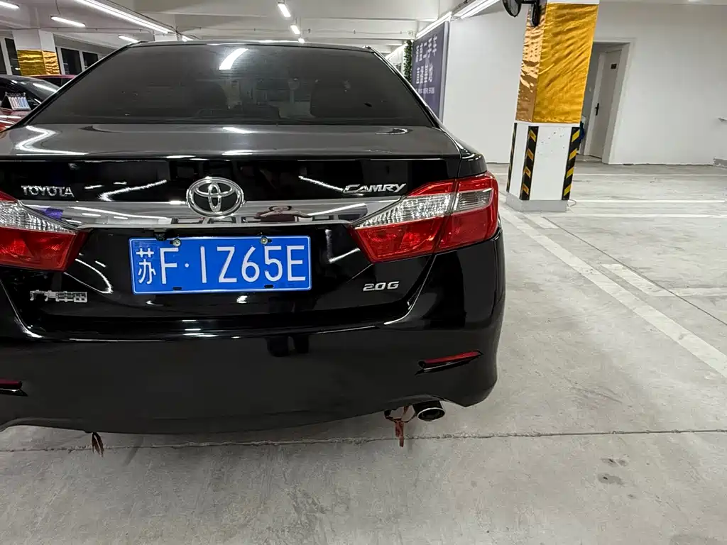 Toyota Camry — миниатюра 10
