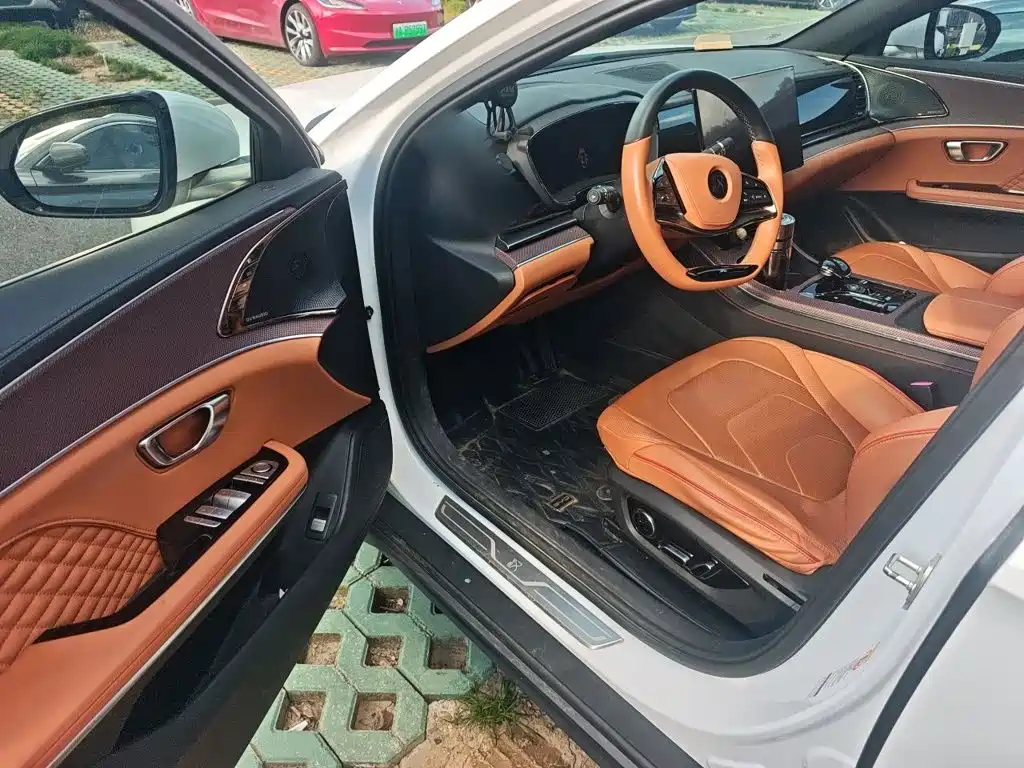 BYD Han — миниатюра 12