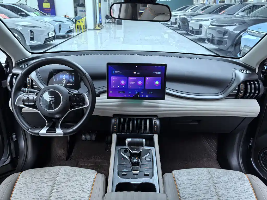 BYD Yuan Plus — миниатюра 7