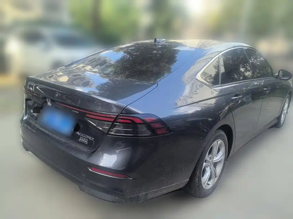 Honda Accord — миниатюра 6