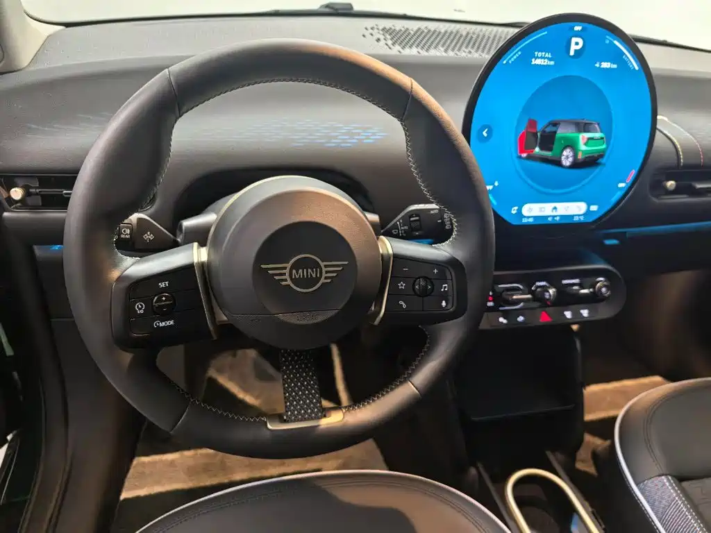 MINI MINI COOPER EV — миниатюра 6