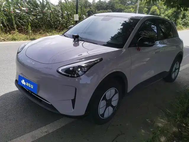 2026 Geely Xingyuan
