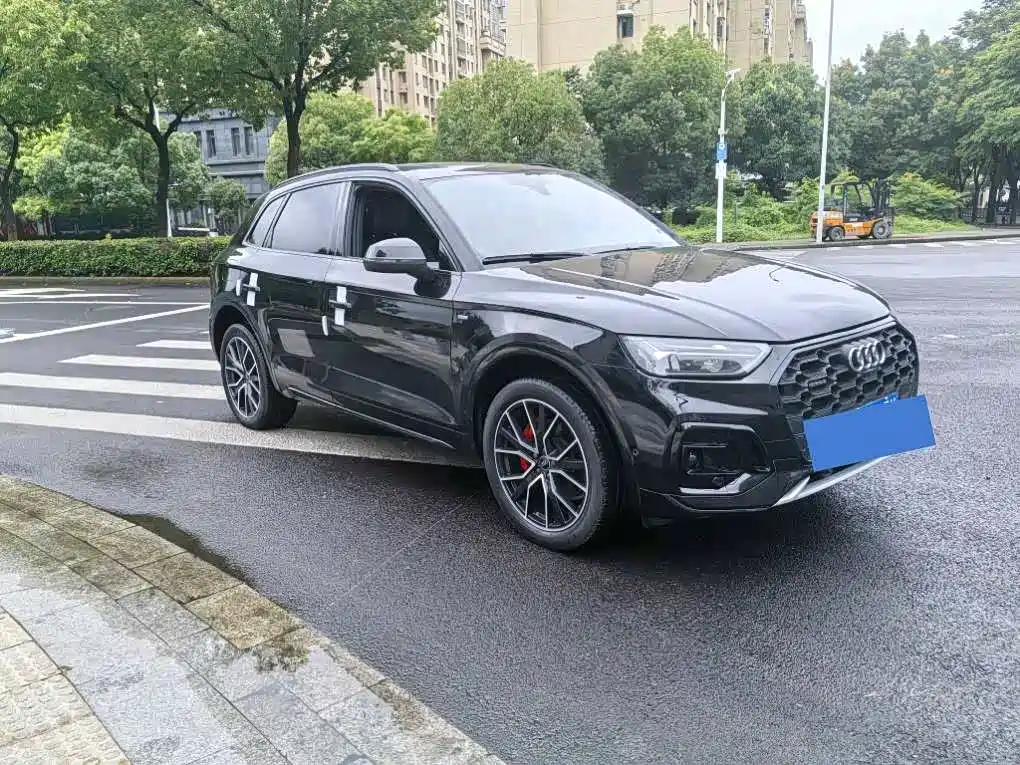 Audi Q5L 2026 Черный из Китая, фото 6