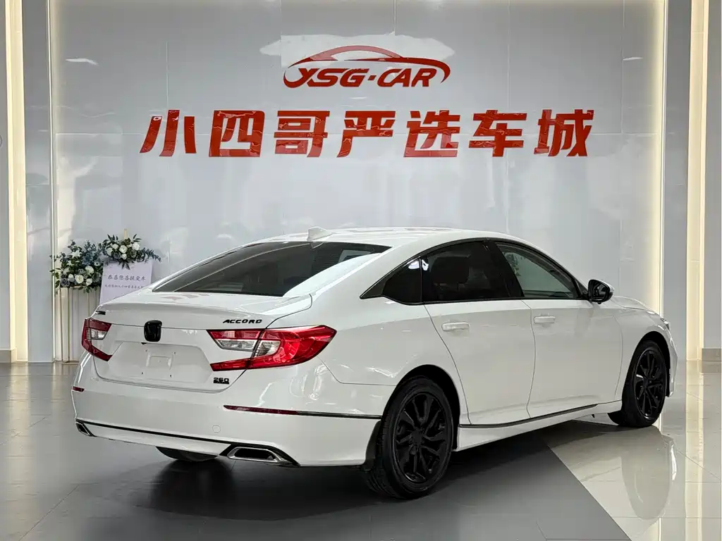 Honda Accord 2018 260TURBO Elite V