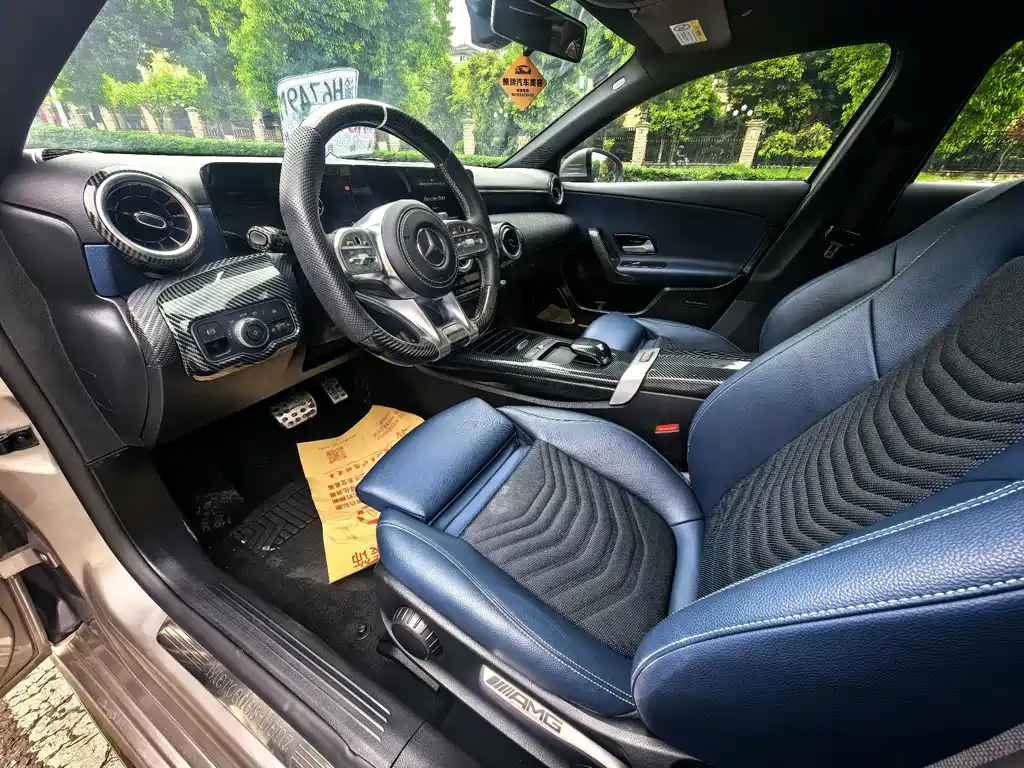 Mercedes-Benz A-Class - фото 7