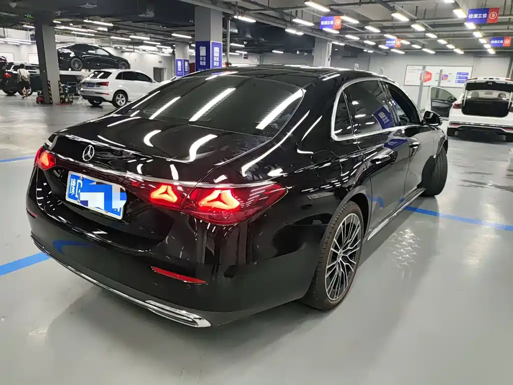 Mercedes-Benz E-Class E 2026 E 300 L Luxury