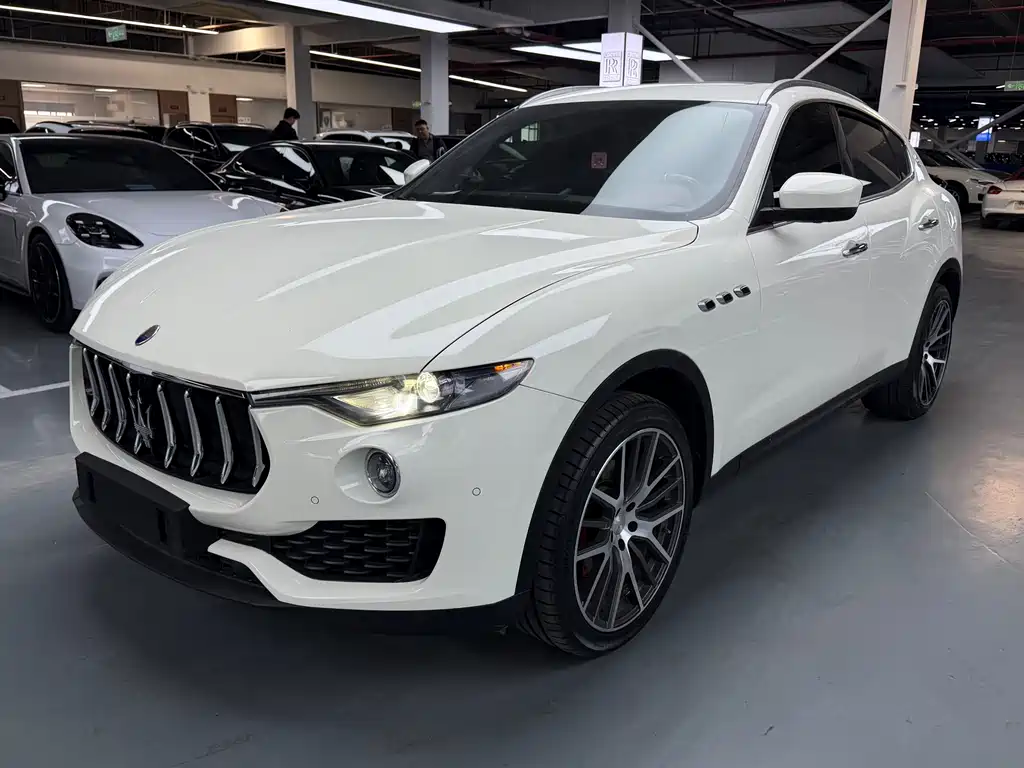 Maserati Levante 2016