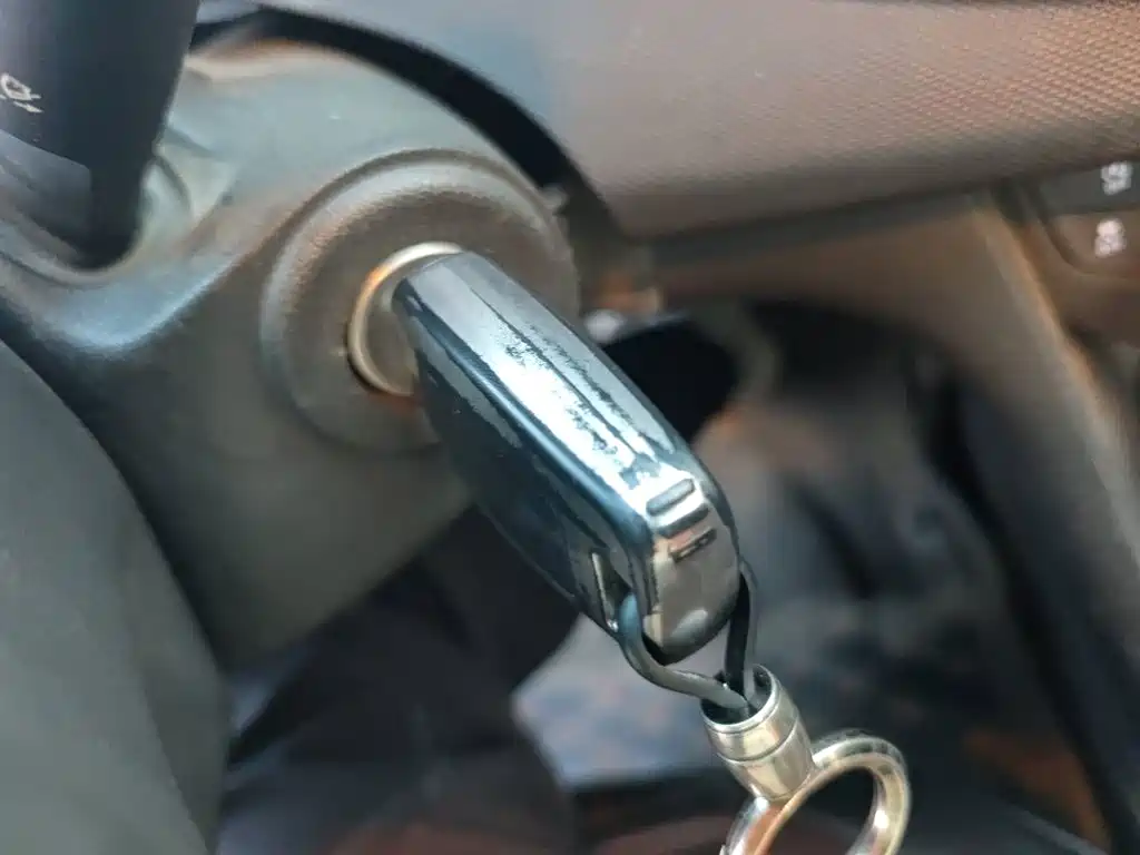 Chevrolet Monza — миниатюра 12