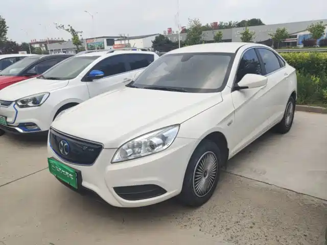 2024 BAIC EU5