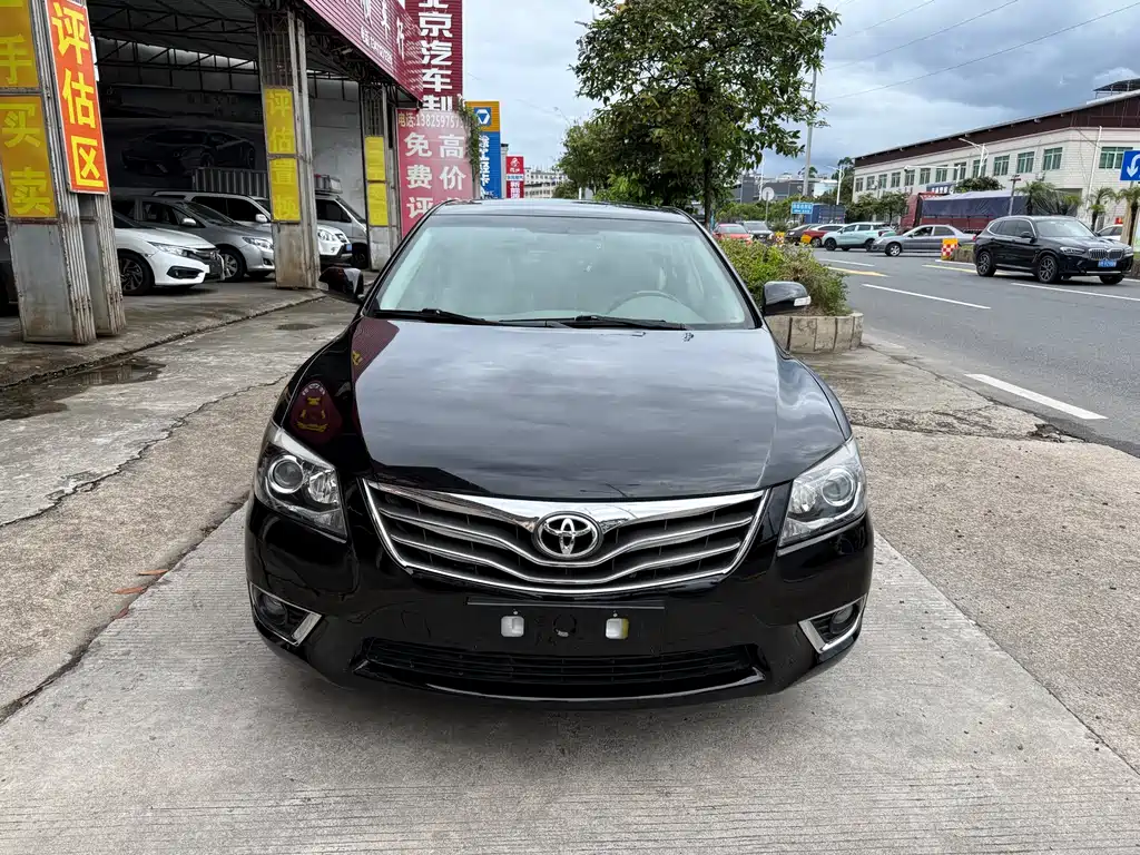 Toyota Camry 2013 200G Luxury