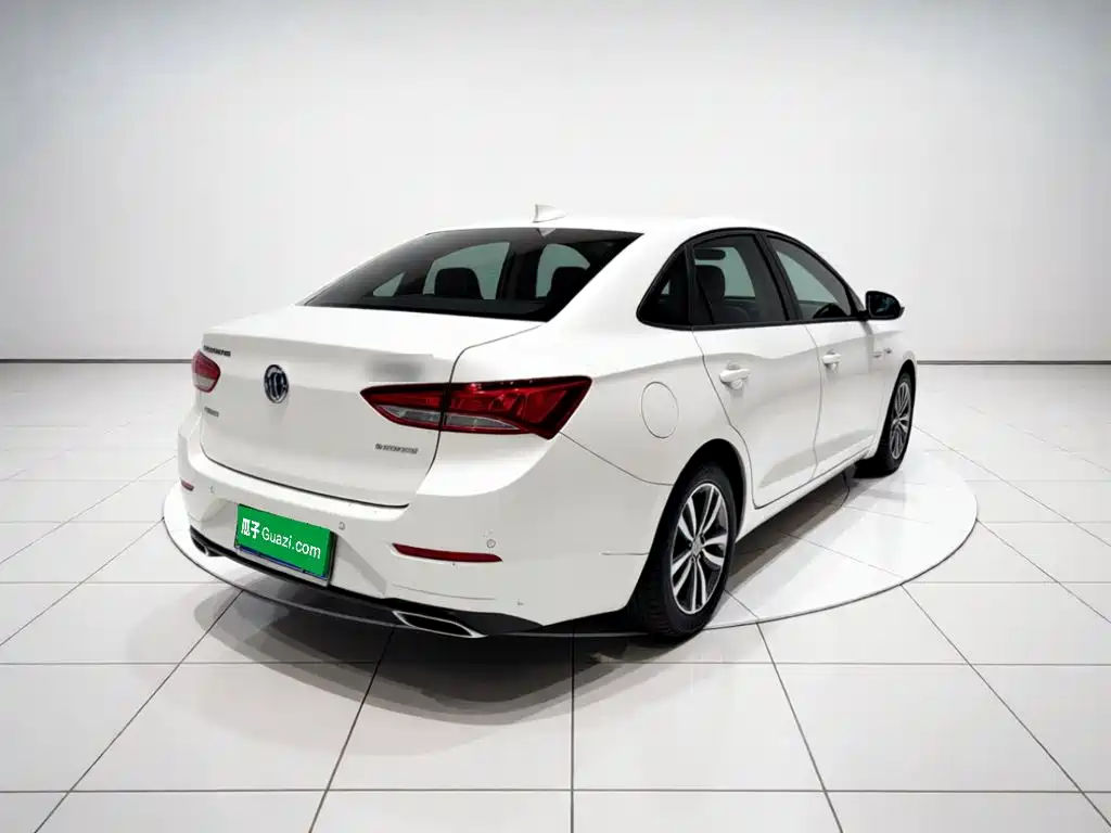 Buick Excelle — миниатюра 6