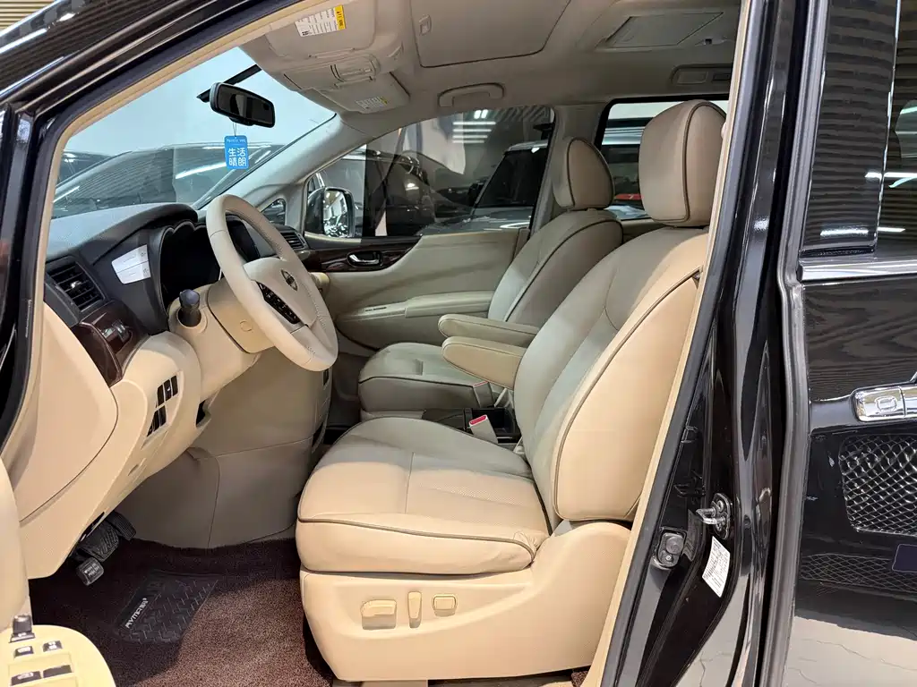 Nissan Quest — миниатюра 7