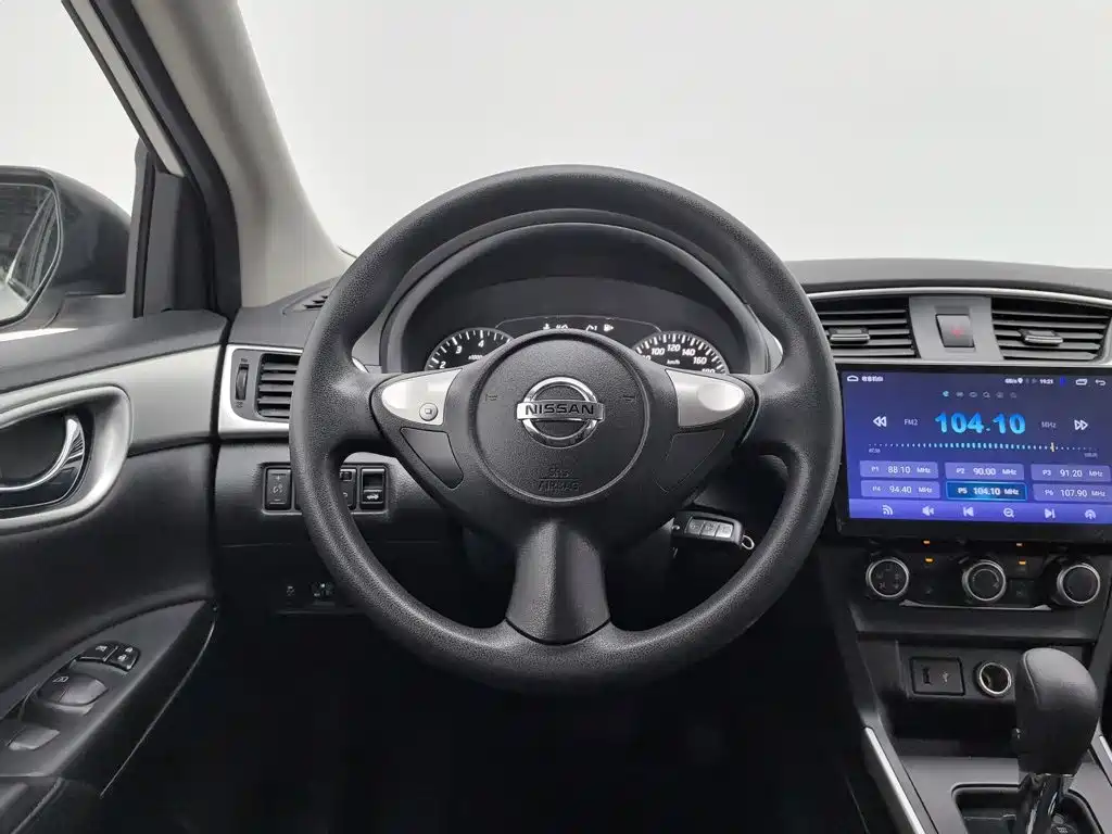 Nissan Sylphy — миниатюра 11