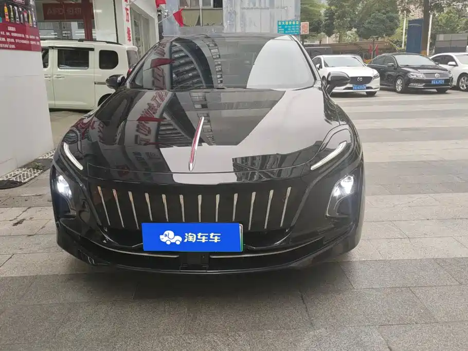 Hongqi Hongqi E-QM5 — миниатюра 2