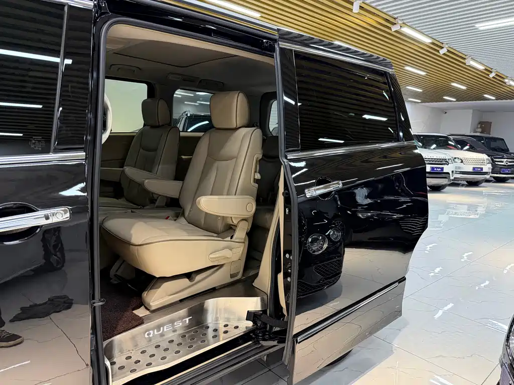Nissan Quest — миниатюра 11