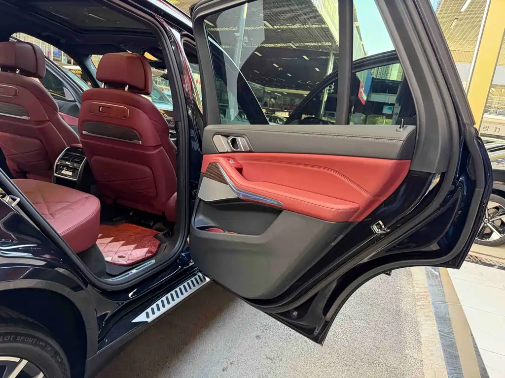 BMW X5 — миниатюра 24