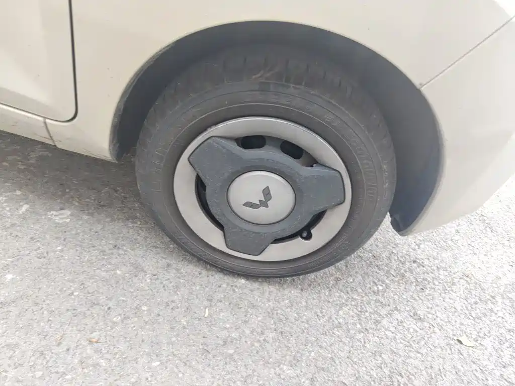 Wuling MINIEV — миниатюра 25
