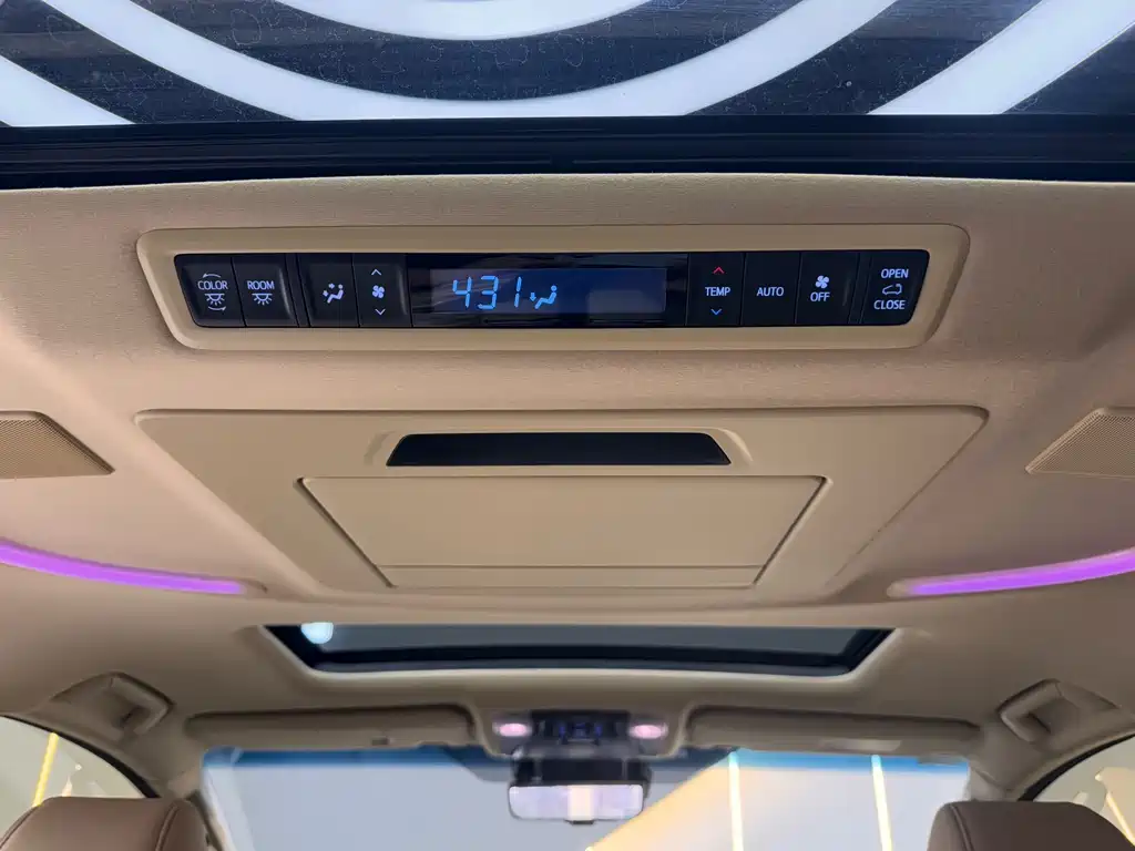 Toyota Vellfire — миниатюра 22