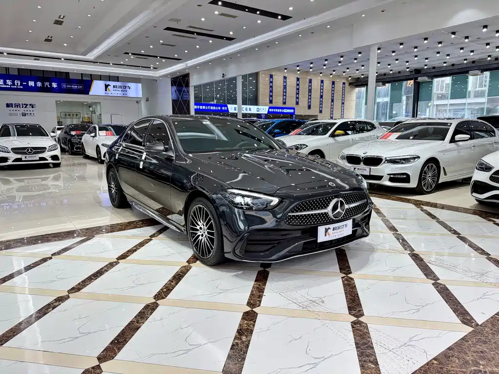 Mercedes-Benz C-Class — миниатюра 4