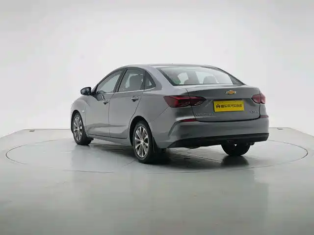 Chevrolet Monza 2022 320 AT Enjoy