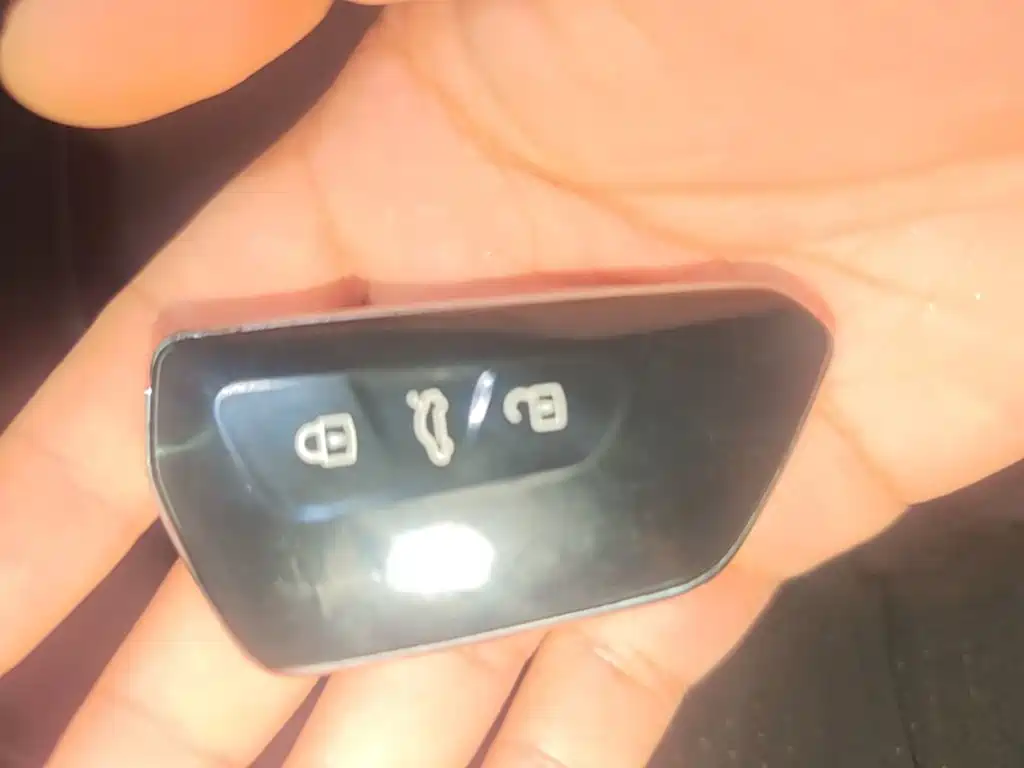 Volkswagen ID.4 X 2025 Smart